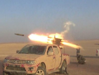 Συρία: Χάνει την μάχη στο Αράκ το ISIS - Περικυκλώνεται από κυβερνητικές δυνάμεις (βίντεο)